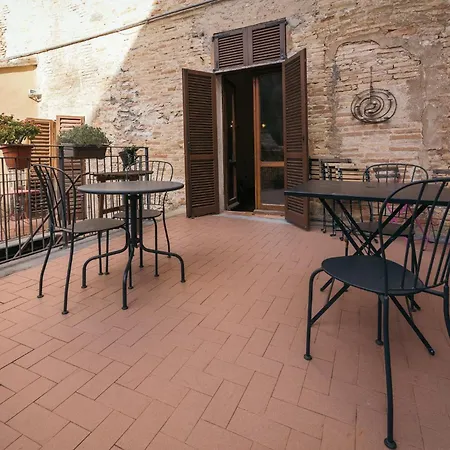 Bed & Breakfast A Palazzo Pergola